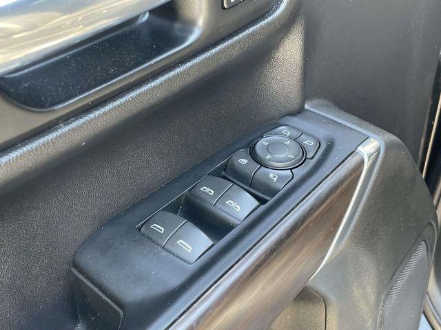 2022 GMC Sierra 1500 Limited 4WD Crew Cab Standard Box SLT