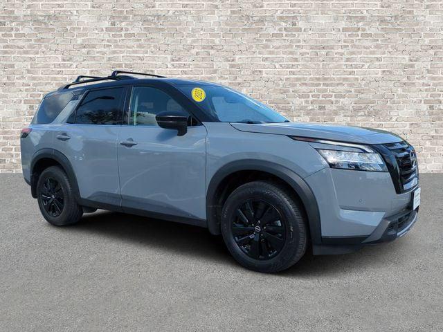 2023 Nissan Pathfinder SL FWD 2023 Nissan Pathfinder SL FWD