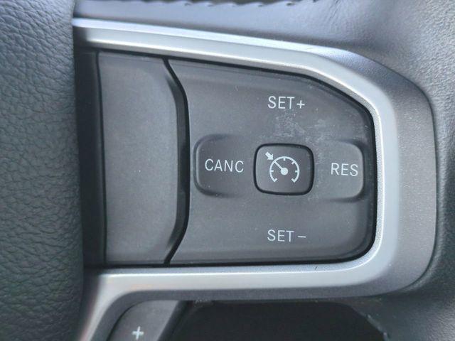 2023 Ram 1500 Big Horn Crew Cab 4x4 5'7" Box
