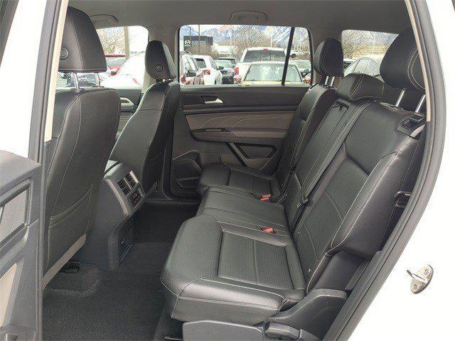 2023 Volkswagen Atlas 3.6L V6 SE w/Technology