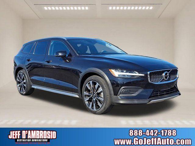 2020 Volvo V60 Cross Country T5
