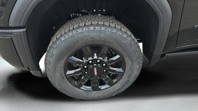 2026 GMC Sierra 3500HD Crew Cab, Long Bed, AT4, 4WD