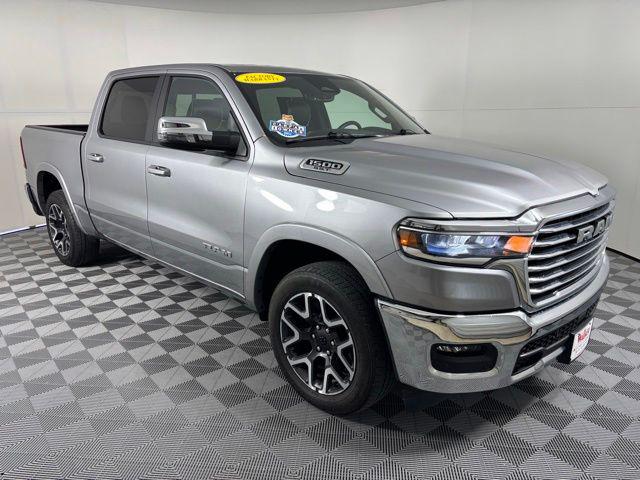 2025 RAM 1500 Laramie 4x4 Crew Cab 5'7's photo