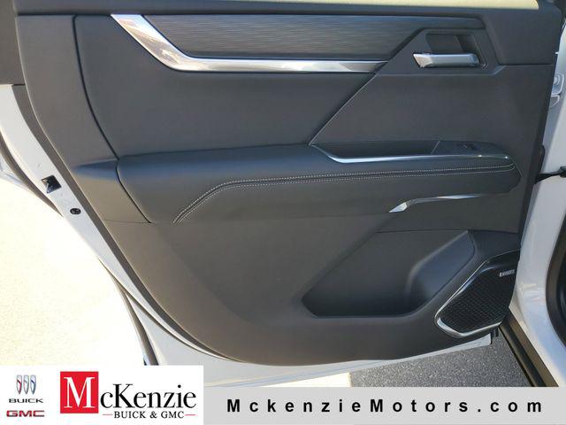 2026 GMC Acadia Elevation FWD