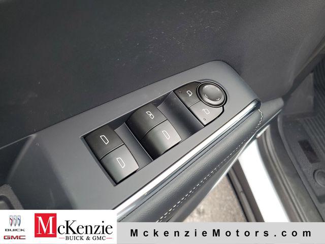 2026 GMC Acadia Elevation FWD