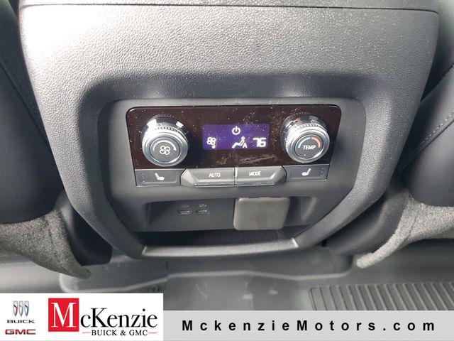 2026 GMC Acadia Elevation FWD
