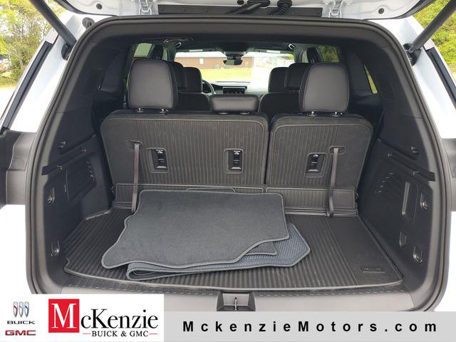 2026 GMC Acadia Elevation FWD