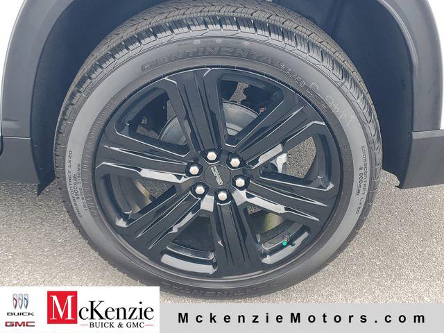 2026 GMC Acadia Elevation FWD