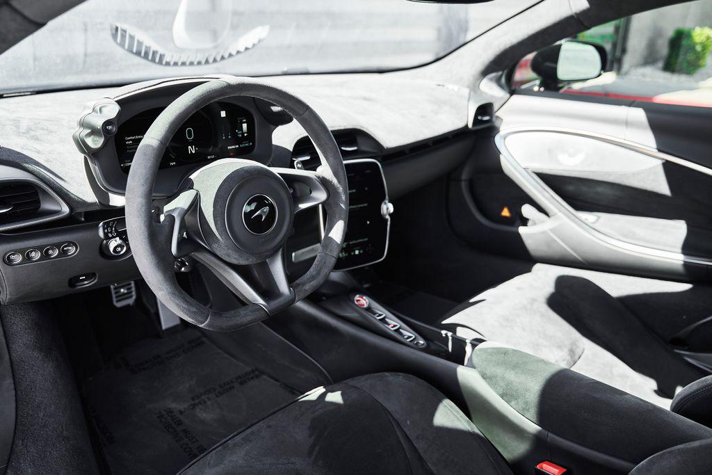 Used 2024 McLaren Artura Techlux with VIN SBM16AEA9RW002339 for sale in Las Vegas, NV