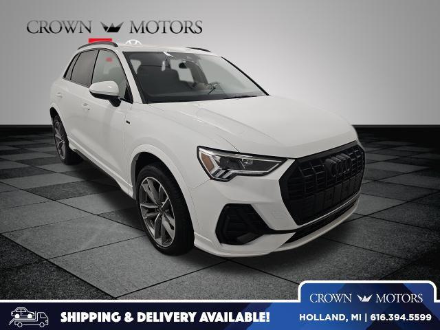 2022 Audi Q3 45 TFSI S Line Premium Plus quattro's photo