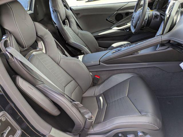 2026 Chevrolet Corvette Stingray Convertible, 2LT, RWD