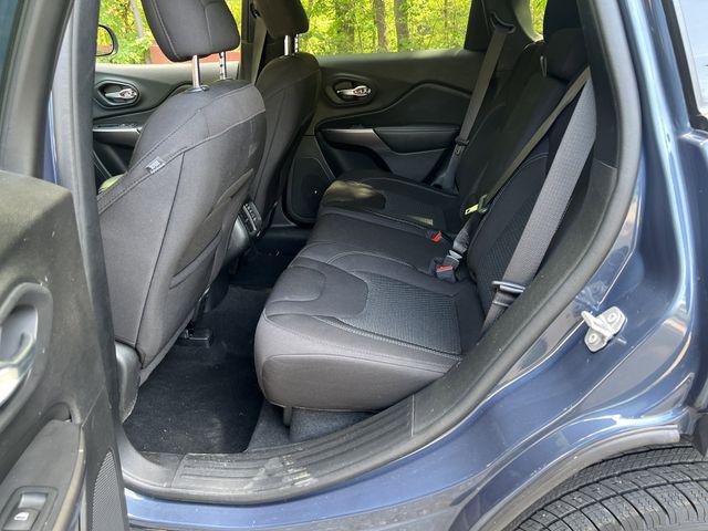 2020 Jeep Cherokee Latitude FWD