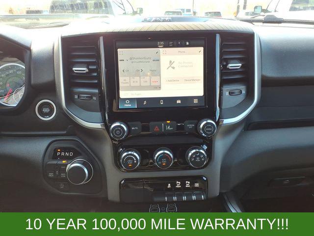 2026 Ram 1500 Express Crew Cab 4x4 5'7" Box
