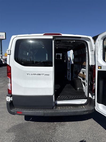 2017 Ford Transit 250