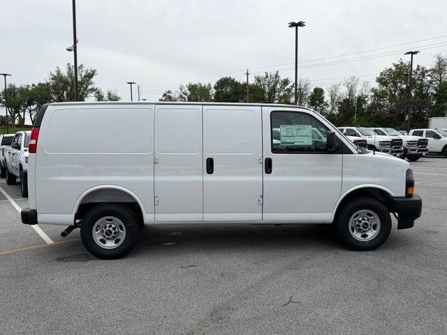 2026 GMC Savana Cargo 2500 Regular Wheelbase, Work Van, RWD