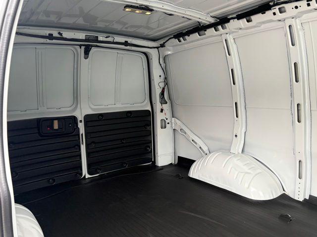 2026 GMC Savana Cargo 2500 Regular Wheelbase, Work Van, RWD