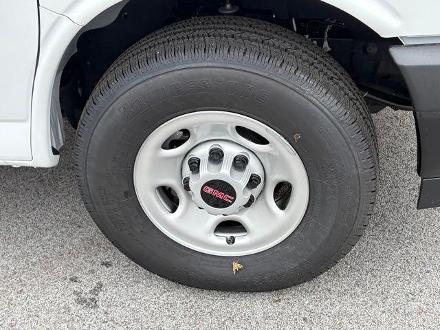 2026 GMC Savana Cargo 2500 Regular Wheelbase, Work Van, RWD