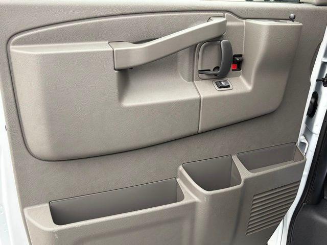 2026 GMC Savana Cargo 2500 Regular Wheelbase, Work Van, RWD