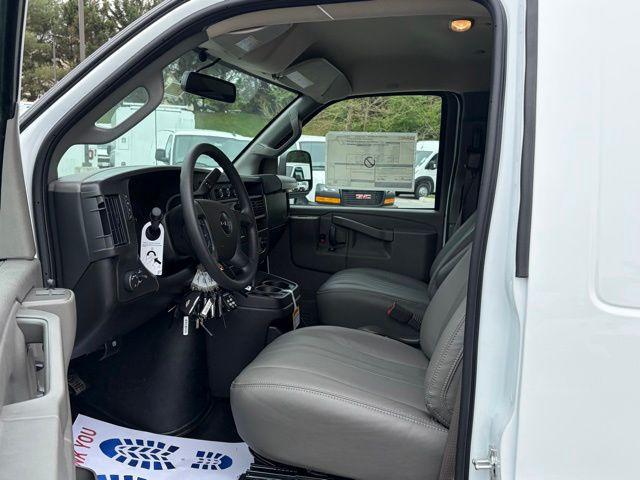 2026 GMC Savana Cargo 2500 Regular Wheelbase, Work Van, RWD