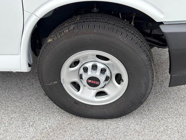 2026 GMC Savana Cargo 2500 Regular Wheelbase, Work Van, RWD