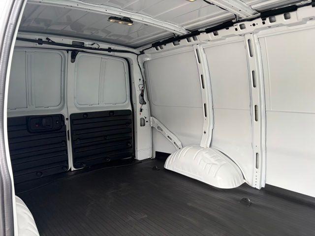 2026 GMC Savana Cargo 2500 Regular Wheelbase, Work Van, RWD