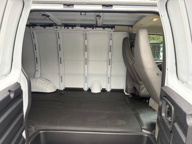2026 GMC Savana Cargo 2500 Regular Wheelbase, Work Van, RWD