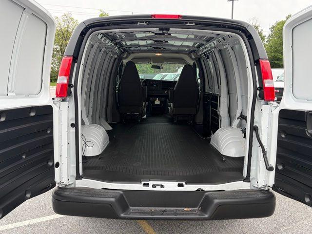 2026 GMC Savana Cargo 2500 Regular Wheelbase, Work Van, RWD