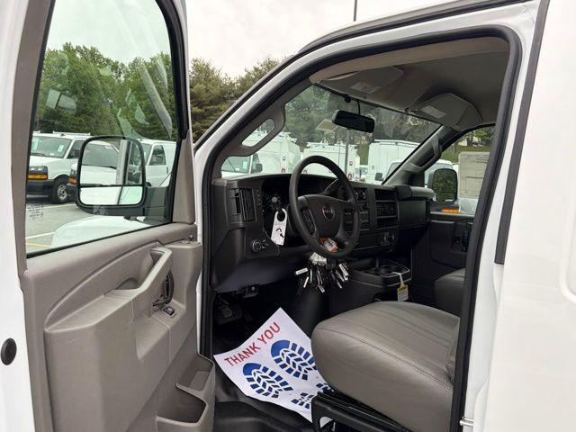 2026 GMC Savana Cargo 2500 Regular Wheelbase, Work Van, RWD