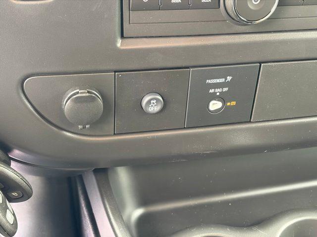 2026 GMC Savana Cargo 2500 Regular Wheelbase, Work Van, RWD