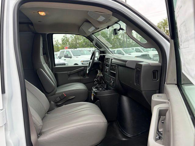 2026 GMC Savana Cargo 2500 Regular Wheelbase, Work Van, RWD