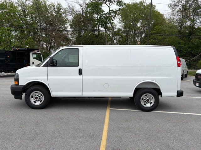 2026 GMC Savana Cargo 2500 Regular Wheelbase, Work Van, RWD