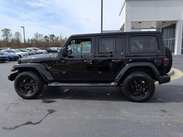 2022 Jeep Wrangler Unlimited Sahara Altitude 4x4