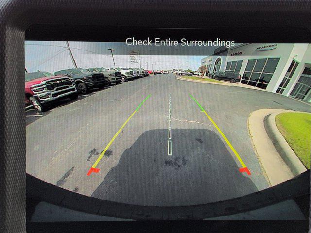 2022 Jeep Wrangler Unlimited Sahara Altitude 4x4
