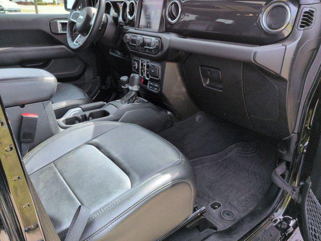 2022 Jeep Wrangler Unlimited Sahara Altitude 4x4