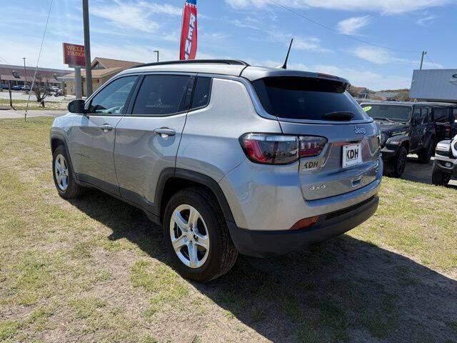 2024 Jeep Compass Latitude 4x4