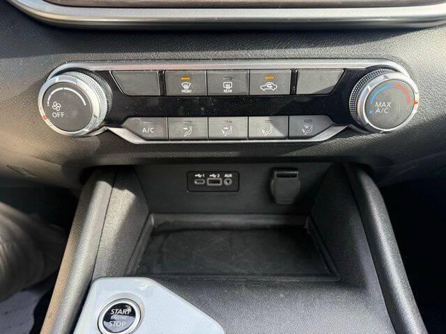 2025 Nissan Altima SV FWD