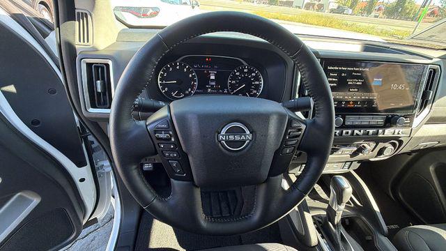 2025 Nissan Frontier Crew Cab SV 4x4