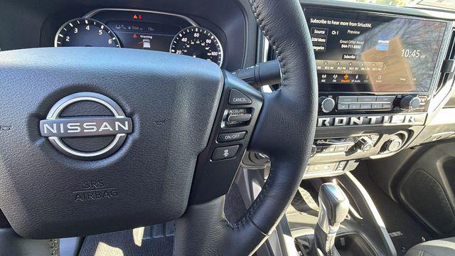 2025 Nissan Frontier Crew Cab SV 4x4
