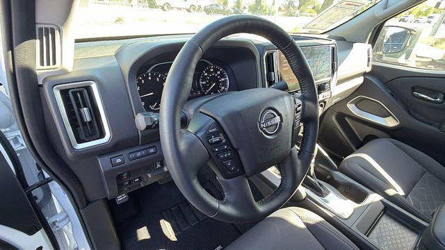 2025 Nissan Frontier Crew Cab SV 4x4