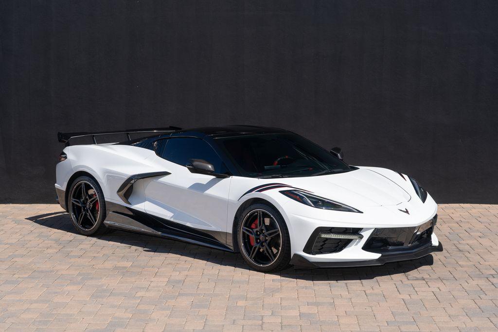 /2021 Chevrolet Corvette-Stingray