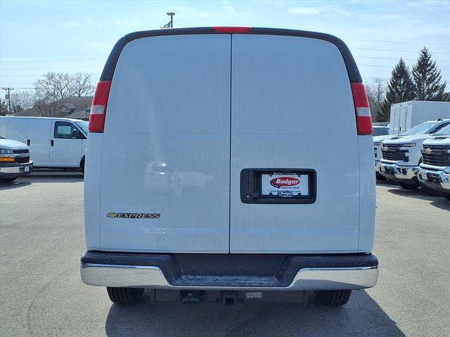 2026 Chevrolet Express Cargo Van 2500 Regular Wheelbase, WT, RWD