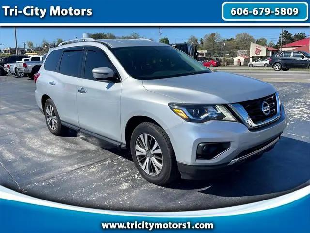 2017 Nissan Pathfinder SL for sale in Somerset, KY