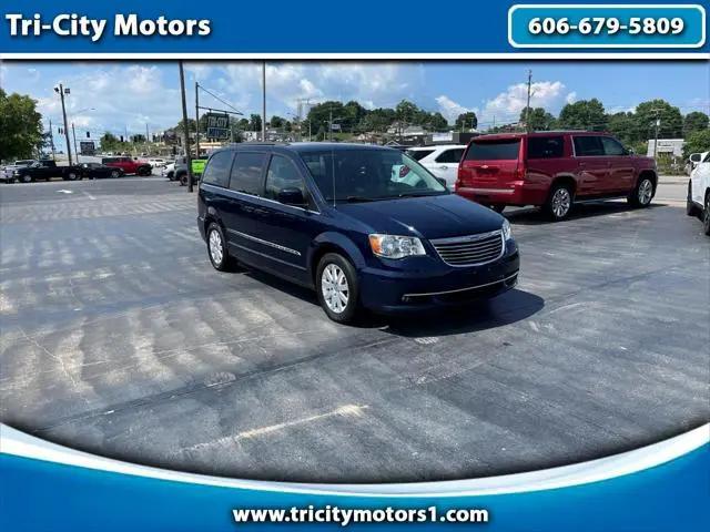 2014 Chrysler Town & Country Touring for sale in Somerset, KY