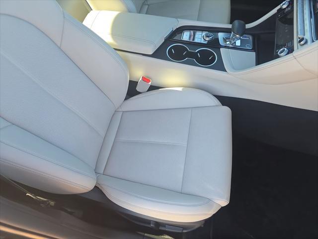 2025 Genesis G70 2.5T RWD