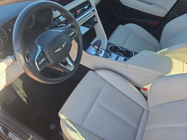 2025 Genesis G70 2.5T RWD