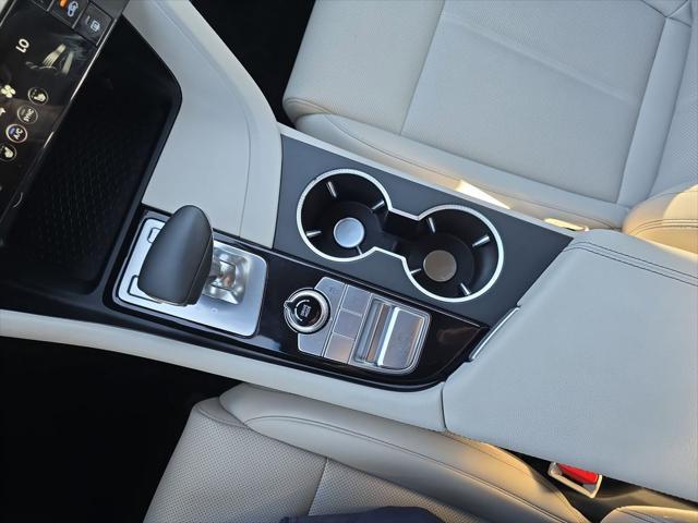 2025 Genesis G70 2.5T RWD