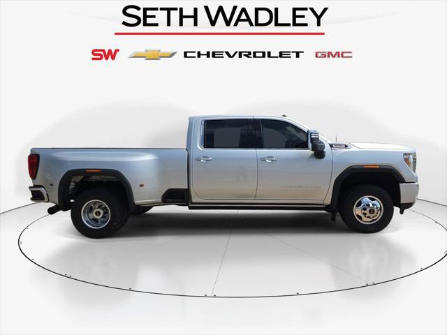 2022 GMC Sierra 3500HD 4WD Crew Cab Long Bed Denali