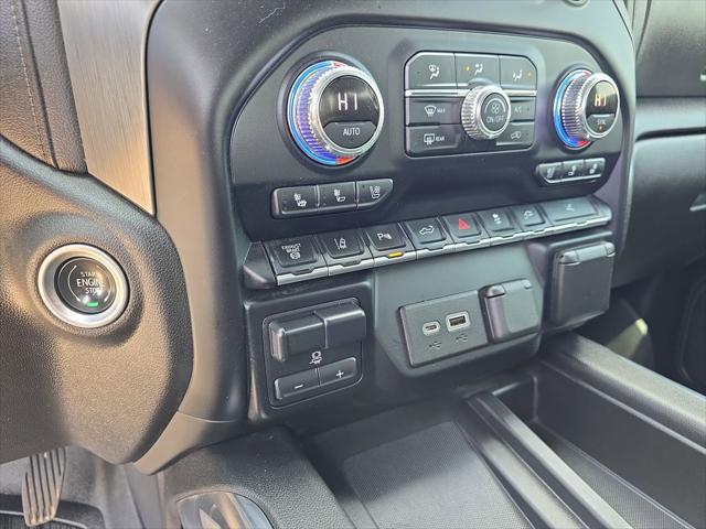 2022 GMC Sierra 3500HD 4WD Crew Cab Long Bed Denali