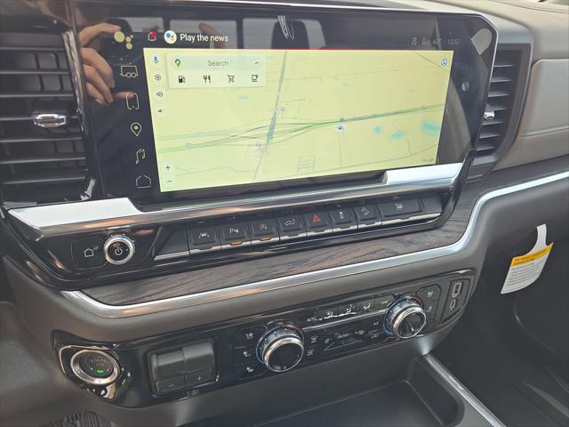 2026 GMC Sierra 1500 Crew Cab, Short Bed, SLT, 4WD