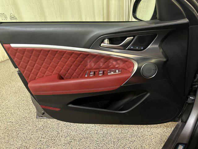 2025 Genesis G70 3.3T AWD Sport Advanced